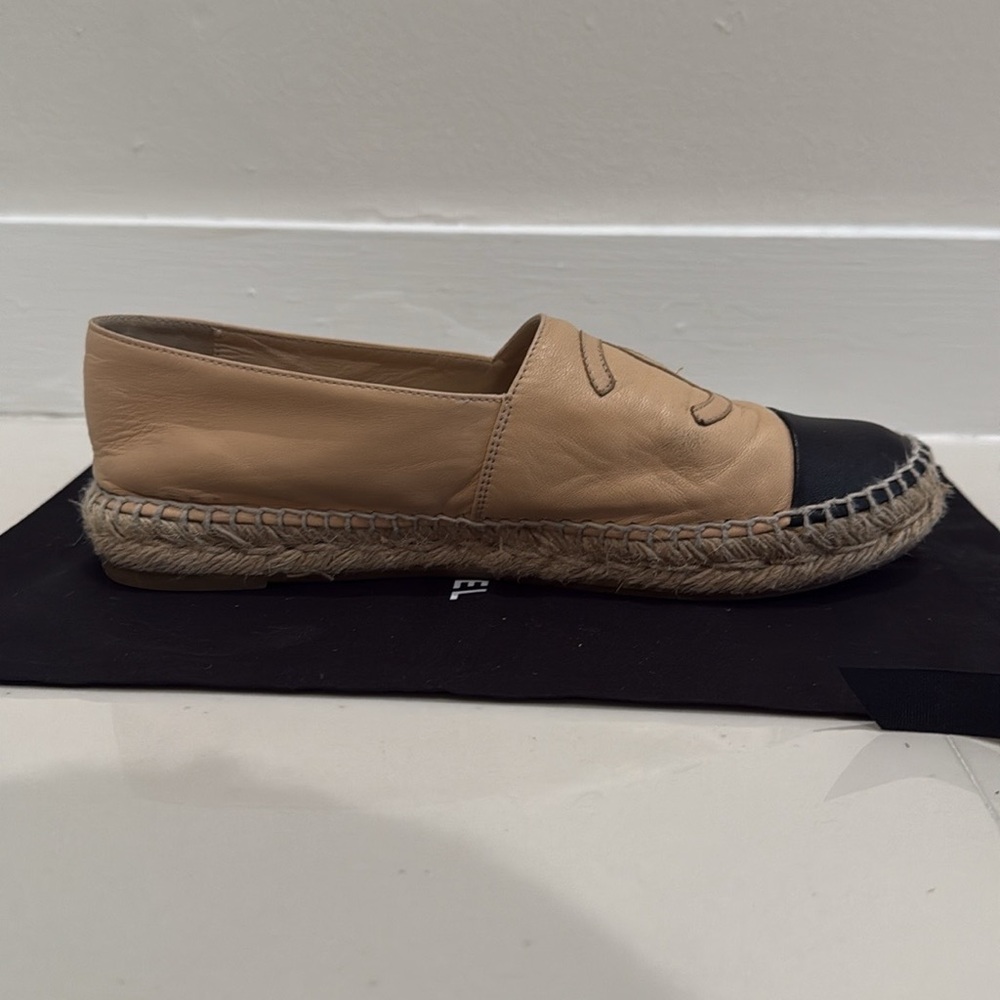 CHANEL Tan and Black Espadrille Slip-On Shoes - Picture 6 of 8
